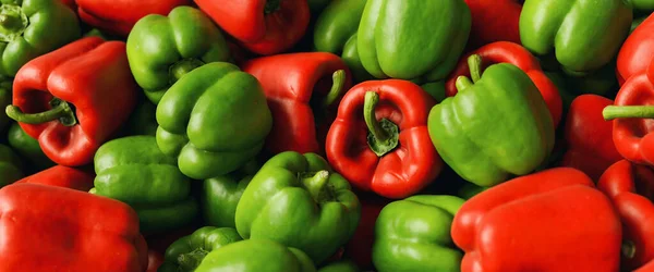 Delicious Paprika Peppers Bells Mix Red Green Background — Stock Photo, Image