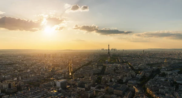 Pařížské Panorama Při Západu Slunce Eiffelovou Věží — Stock fotografie
