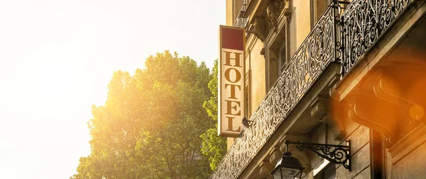 Hotel Znamení Budově Velikost Praporu — Stock fotografie