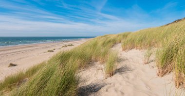 Okyanus manzaralı deniz tepeleri