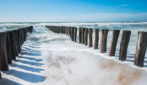 Vlnolamy Pláži Severním Moři Domburgu Zeelandu Holandsku — Stock fotografie