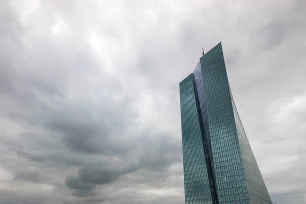 Åska Över Europeiska Centralbankens Högkvarter — Stockfoto