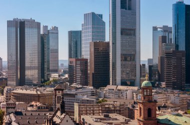 Almanya 'nın Frankfurt finans merkezi ufuk çizgisi