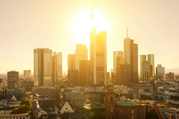Frankfurt Skyline Solnedgången Blå Timme — Stockfoto