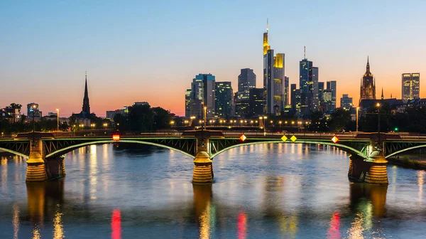 Vista Panorâmica Cidade Frankfurt Pôr Sol Alemanha — Fotografia de Stock