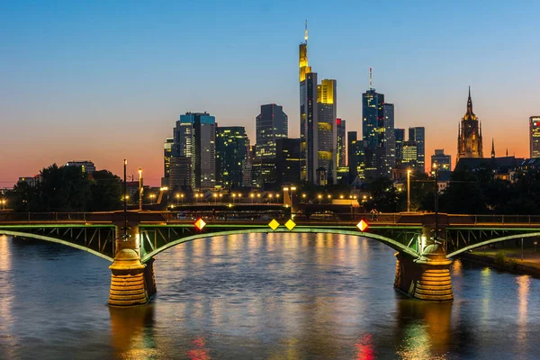 Vista Frankfurt Main Skyline Sunset Alemanha — Fotografia de Stock