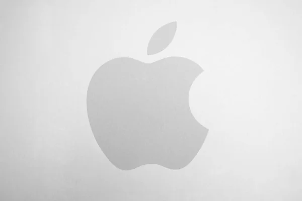 Aachen Tyskland Februar 2017 Hvid Apple Logo Børstet Aluminiumsbaggrund Apple - Stock-foto