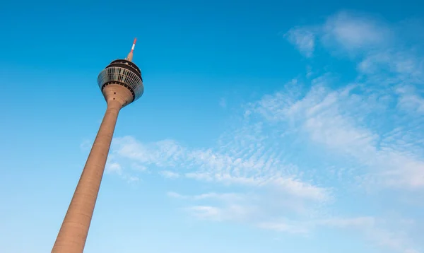 Tower Dusseldorf Pôr Sol — Fotografia de Stock