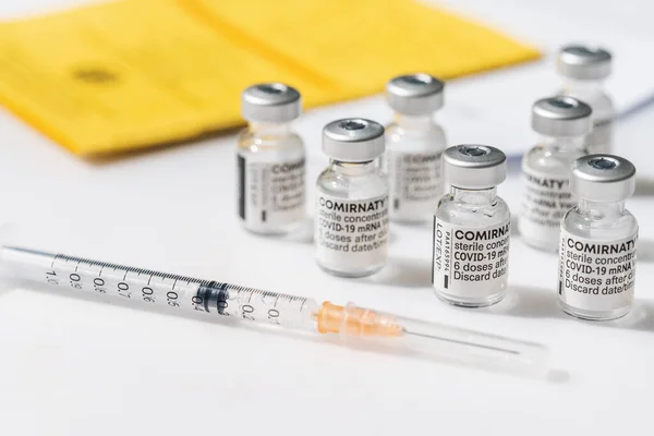 Berlín Alemania Junio 2021 Certificado Primera Vacunación Con Pfizerbiontech Covid — Foto de Stock