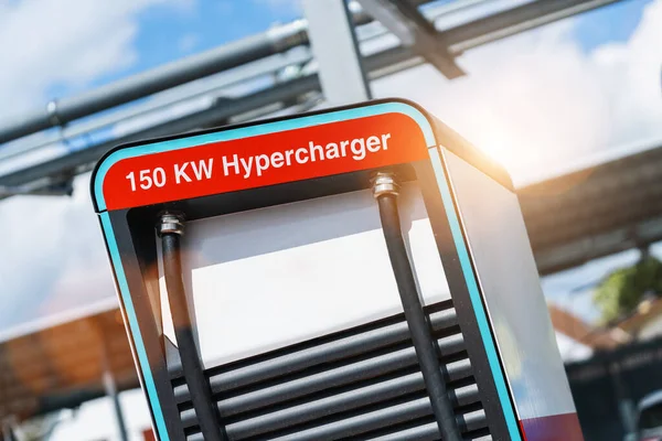 Moderner 150Kw Hypercharger Oder Kompressor Für Elektro Oder Hybridautos Mit — Stockfoto