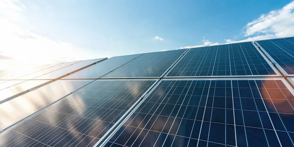 Solcellsmoduler För Förnybar Energi — Stockfoto
