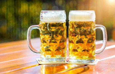 Ekim Festivali 'nde bira, Münih, Almanya