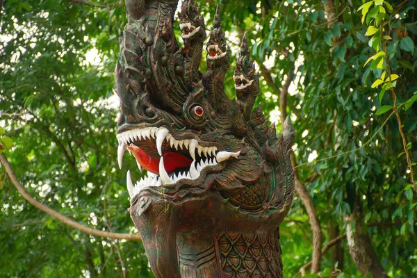 Estatua Phaya Nak Rey Naga Serpiente Rey Nagas Tailandia Estatua —  Fotos de Stock