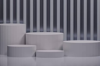 Çizgili arka planı olan beyaz podyumlar. Ürün gösterisi, sunumlar ve sergi ürünleri için mükemmel..