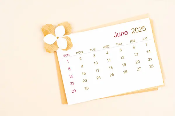 June 2025 Calendar Origami Flower Paper Beige Color Background — Stock Photo, Image
