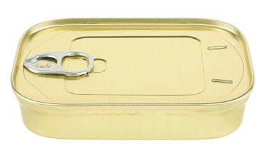 Beyaz arka planda izole edilmiş konserveler. Balık konservesi.