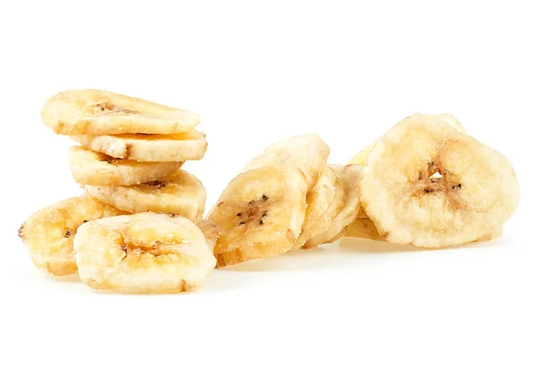 一堆干香蕉片 在白色的背景上隔离开来 香蕉片 — 图库照片