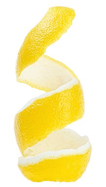 Taze limon derisi ya da beyaz arka planda izole edilmiş limon tadı. Citrus büküm kabuğu, dikey görüntü.