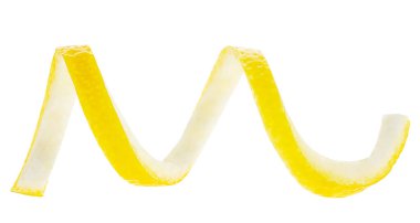 Limon kabuğu beyaz arka planda izole edilmiş. Limon meyvesi ya da turunçgiller.