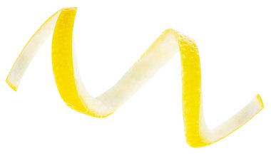 Taze limon kabuğu beyaz arka planda izole edilmiş. Limon aromalı.