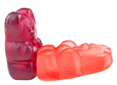 Jöle beyaz arka planda izole edilmiş şeker taşır. İki sevgi dolu ayıcık. Marmelat ayılar.