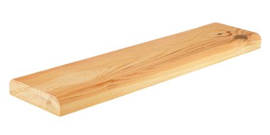 Tek bir tahta kiriş beyaz arka planda izole edilmiş. Çam ağacından bir bar..