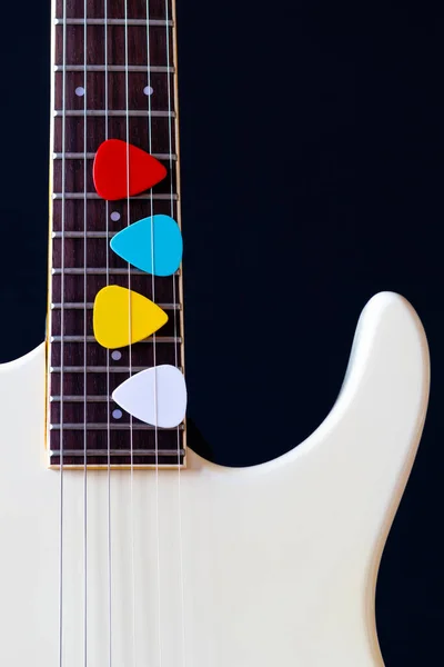 Colorful Picks White Electric Guitar Music Background — Stock Photo, Image