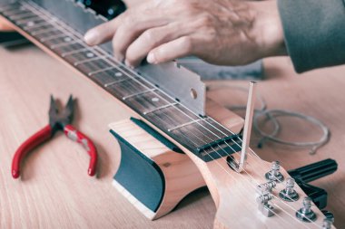 gitar tamiri, ayarlama konsepti