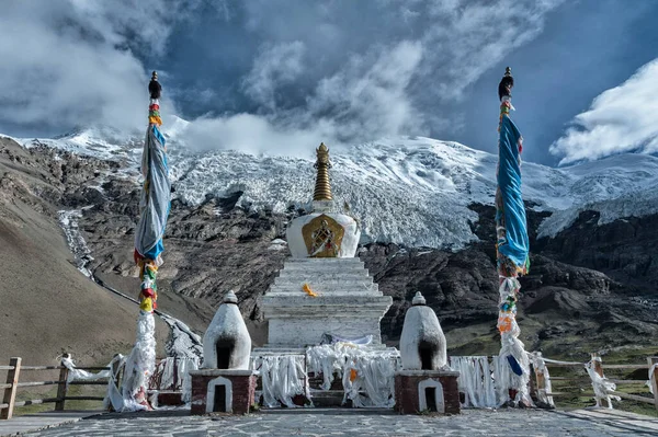 Stupa Paso Montaña Karo Cadena Lhagoi Kangri Del Himalaya Norte — Foto de Stock