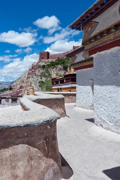 ペルコール コード僧院の観音像 チベット自治区 — ストック写真