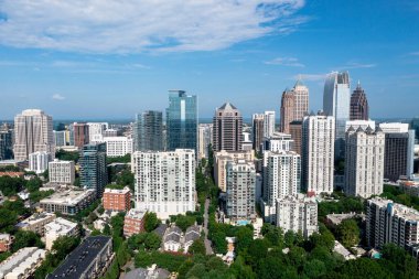 Atlanta şehir merkezinde güneşli bir günde Piedmont Park, Georgia, ABD