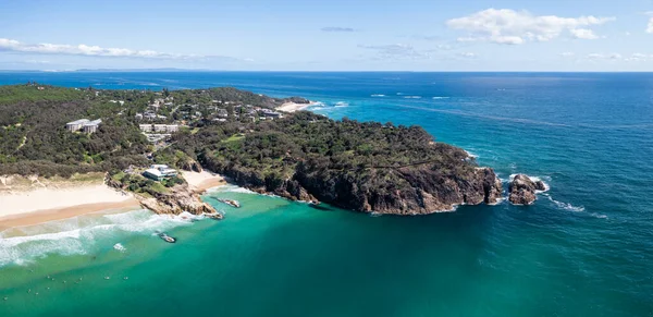 オーストラリア クイーンズランド州ノース ストラッドブルック島のメインビーチとノース ゴージ — ストック写真