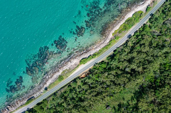Verbazingwekkende Captain Cook Highway Waar Het Regenwoud Het Rif Ontmoet — Stockfoto