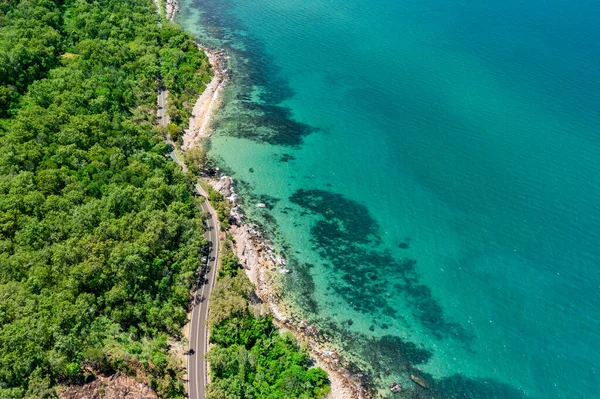 Verbazingwekkende Captain Cook Highway Waar Het Regenwoud Het Rif Ontmoet — Stockfoto