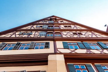 Dinkelsbuhl, Bavyera, Almanya ve Avrupa 'da tarihi bir Alman evi cephesi