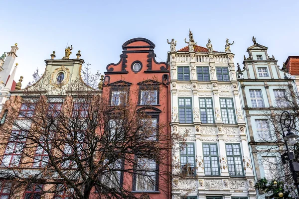 Gevels Van Kleurrijke Historische Koopmanshuizen Het Centrum Van Gdansk Polen — Stockfoto