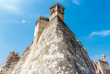 Castillo San Felipe de Barajas, Kolombiya 'nın güneyindeki Cartagena şehrinde bir kaledir..