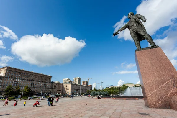 Άγαλμα Του Λένιν Στην Moskovskaya Ploshchad Πλατεία Μόσχας Στην Αγία — Φωτογραφία Αρχείου