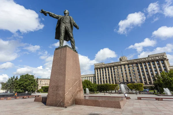 Άγαλμα Του Λένιν Στην Moskovskaya Ploshchad Πλατεία Μόσχας Στην Αγία — Φωτογραφία Αρχείου