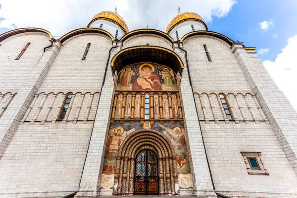 Exterior Catedral Dormição Kremlin Moscou Rússia Europa — Fotografia de Stock