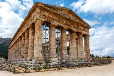 Segesta, Sicilya, İtalya ve Avrupa 'daki Yunan Doriç tapınağı