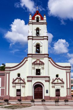 Nuestra 'nın güzel koloni kilisesi Sinyora de la Merced, 1748' de Camaguey, Küba, Kuzey Amerika 'da inşa edildi.