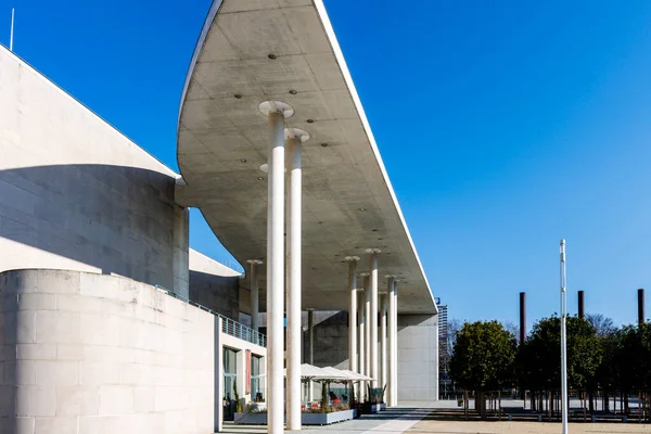 Fachada Del Bundeskunsthalle Museo Arte Moderno Bonn Alemania Europa — Foto de Stock
