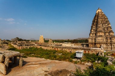 Virupaksha ya da Hampi 'deki Pampapathi tapınağı, Karnataka, Hindistan, Asya