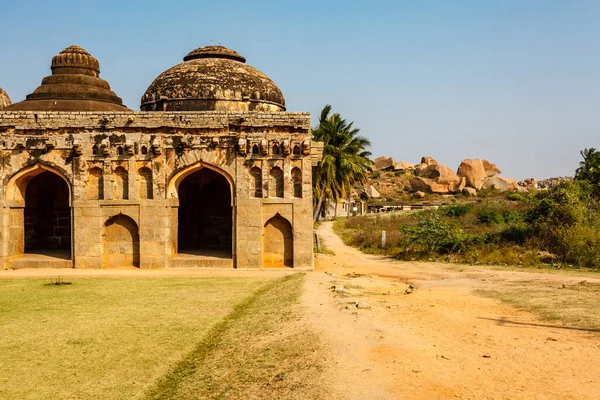 Stajnie Słoni Stajnie Dla Królewskich Słoni Imperium Vijayanagara Hampi Karnataka — Zdjęcie stockowe