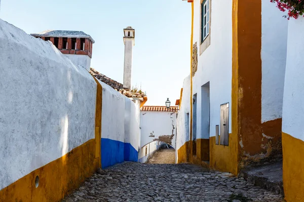 オビドス ポルトガル ヨーロッパの狭い通り — ストック写真