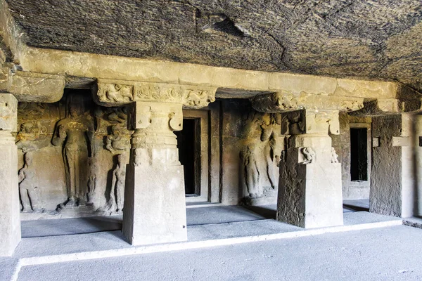 Rico Interior Decorado Caverna Com Estátuas Bodhisattva Cavernas Ellora Maharashtra — Fotografia de Stock