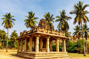 Gejjala Mandapa Hindu tapınağının dışı, Hampi, Karnataka, Hindistan, Asya