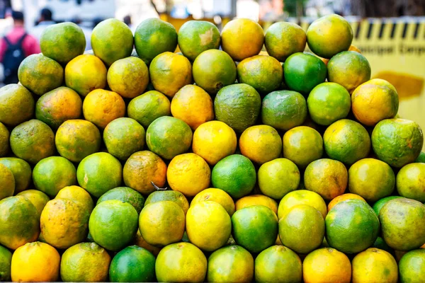 Verse Sinaasappels Koop Straten Van Mumbai Maharashtra India Azië — Stockfoto