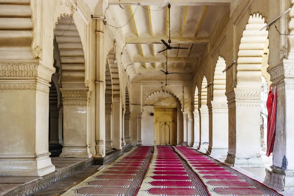 パンチャッキ モスクの内部 アウランガバード マハラシュトラ州 インド — ストック写真